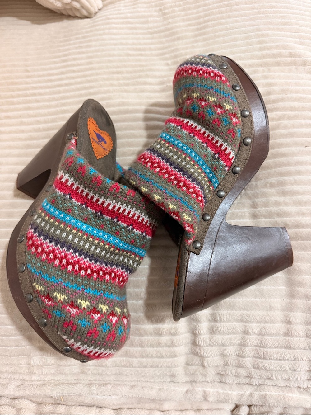 Rocket Dog Multicolor Knit Clog Mules with Brown Wood-Look Heel size 10 vintage